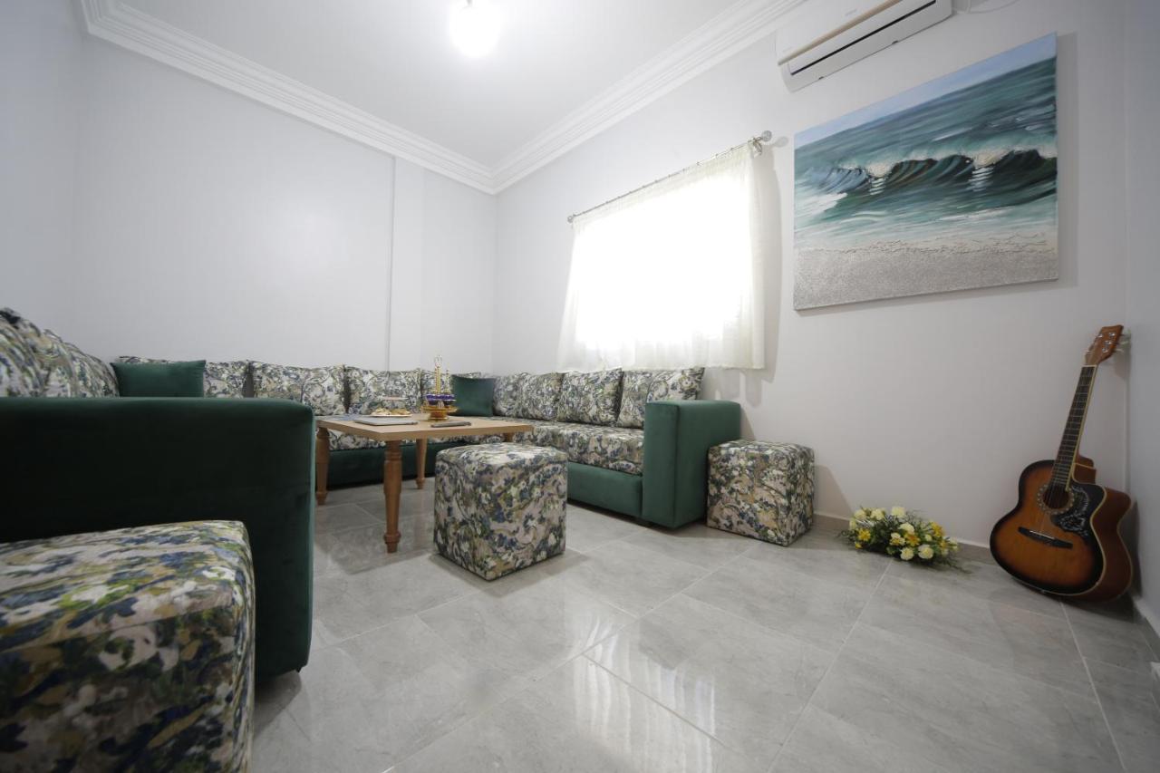 Appartement Dialcom 瓦尔扎扎特 外观 照片
